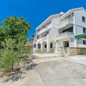 Apartment Mate, Sveti Petar (Zadar)